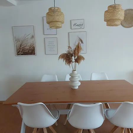 شقة Stilvolle Ferienwohnung Niestetal
